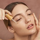 Познайте силу ретинола - идеальное средство для преображения вашего лица! Познайте силу ретинола - идеальное средство для преображения вашего лица!